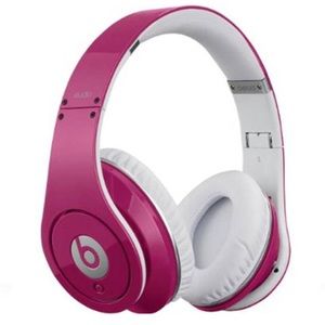 Beat studio color over the ear headphones: Pink